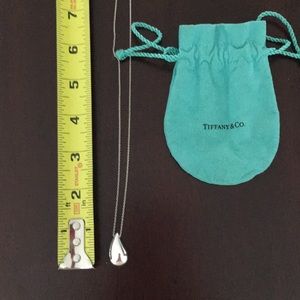 Tiffany’s Elsa Perretti medium teardrop necklace